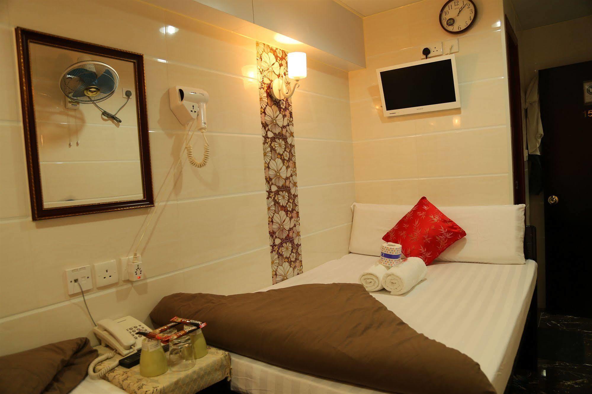 Euro Hostel Гонконг Экстерьер фото