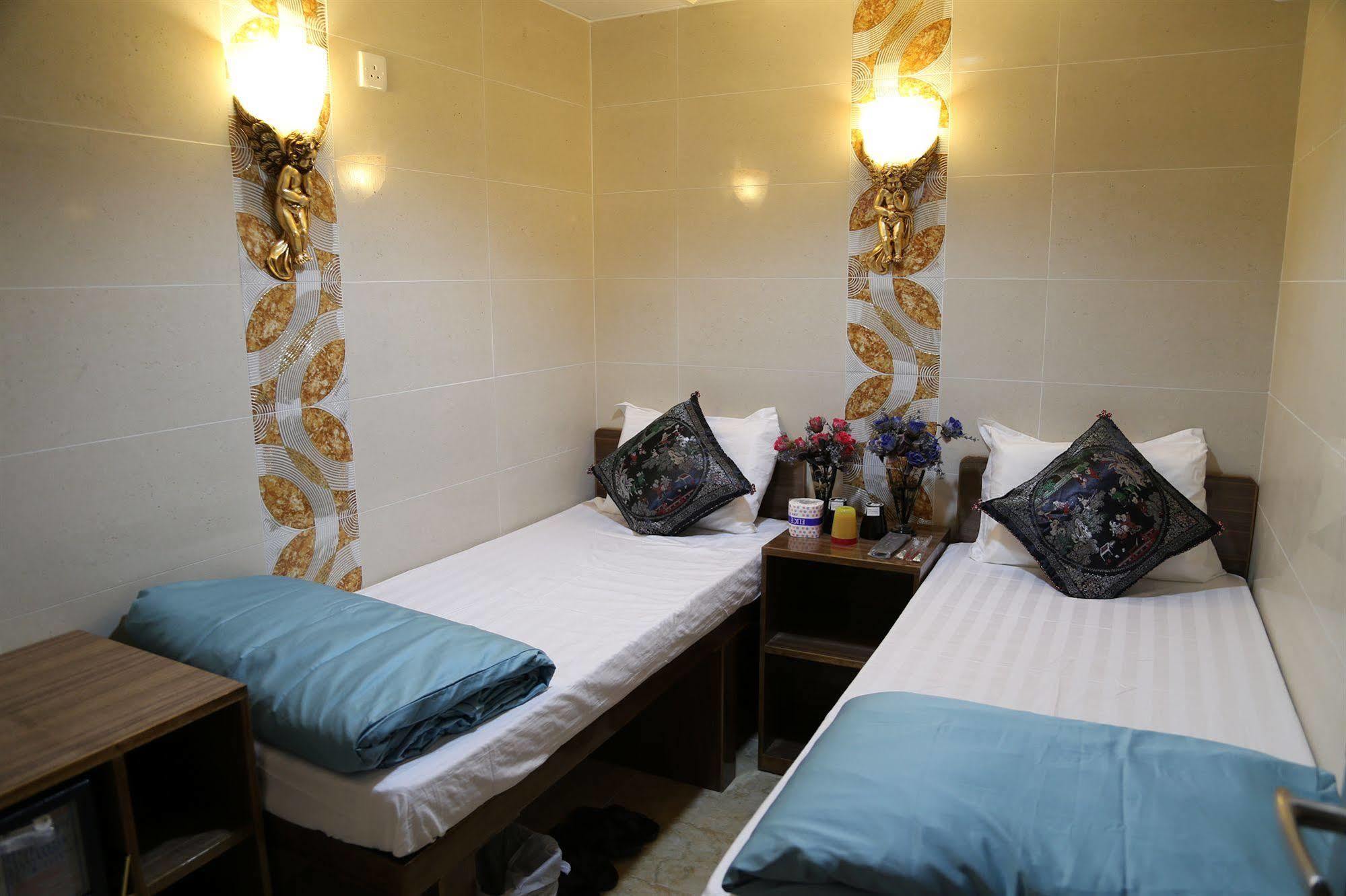 Euro Hostel Гонконг Экстерьер фото